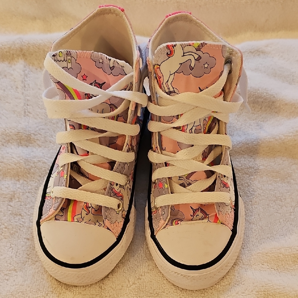 Converse Unicorn High-Top Kids Shoes - Lavender Pink and White Size 11